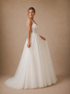 ChicSew Elegant V-Neck Spaghetti Straps Sleeveless Lace Tulle A-Line Long Wedding Dresses