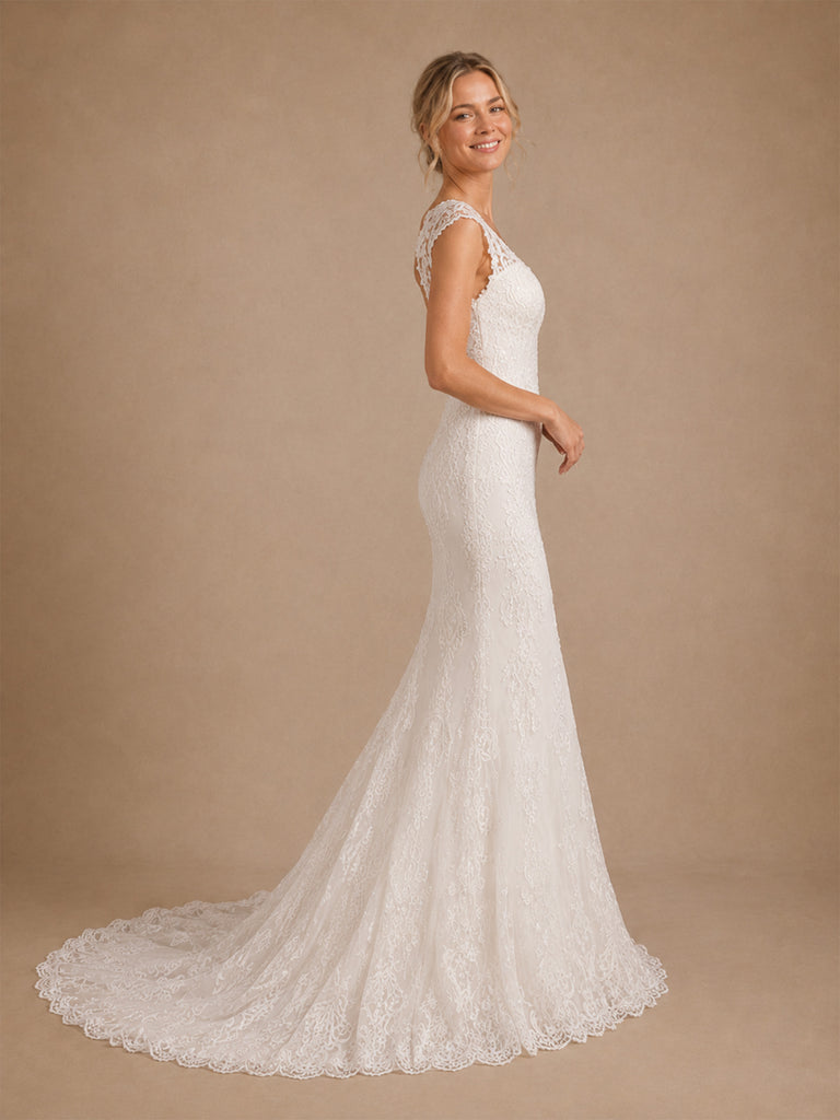 ChicSew Pretty V-Neck Lace Applique Mermaid Floor-Length Wedding Dress Online With Button