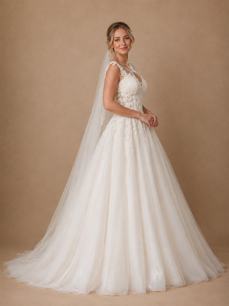 ChicSew Romantic V-Neck Lace Appliques Tulle A-Line Boning Long Wedding Dresses
