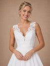 ChicSew Elegant Sleeveless Lace Tulle A-Line V-Neck Long Wedding Dresses