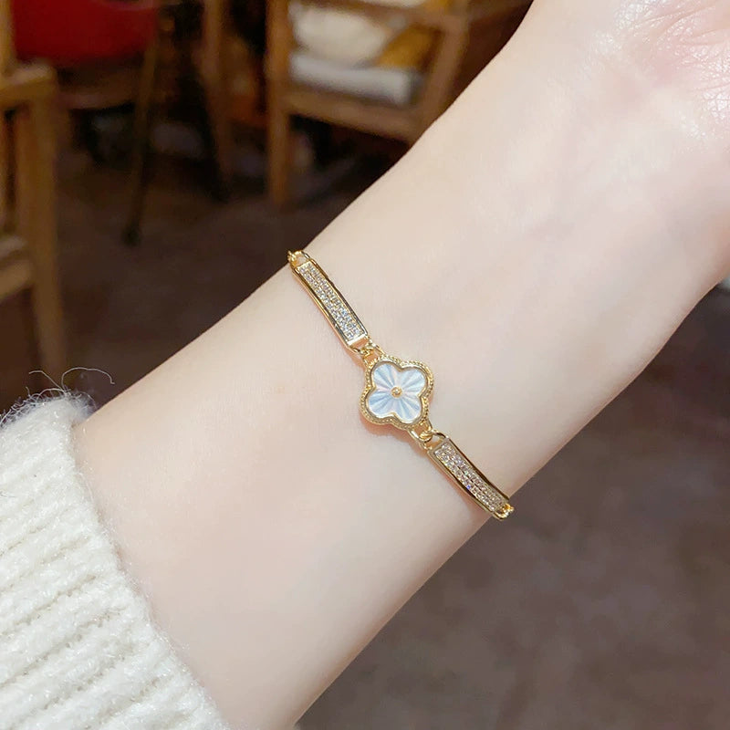 New Elegant Zirconium Shell Flower Bracelet