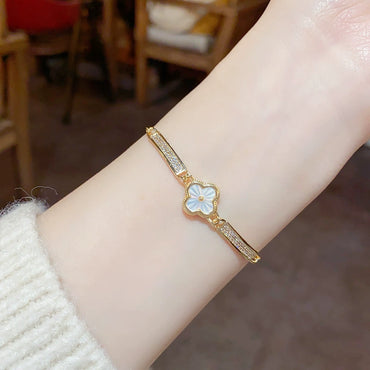 New Elegant Zirconium Shell Flower Bracelet