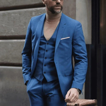 Blue Classic 3 Piece Men's Suit with Regular Fit and Sophisticated Peak Lapel