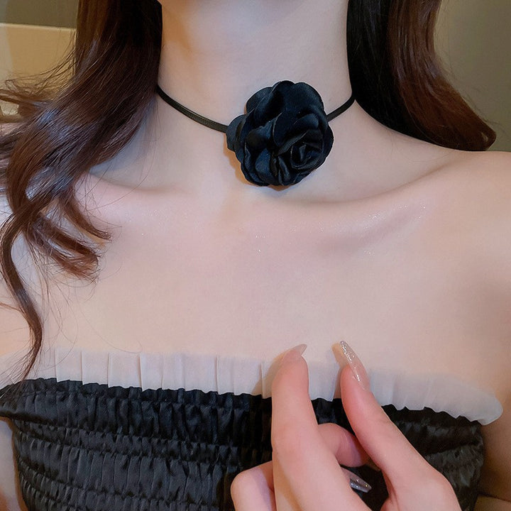 Retro Pearl Choker Necklace French Temperament Clavicle Chain CN138