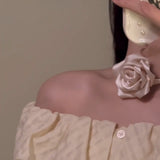 Retro Three-dimensional Rose Pearl Choker Necklace Flowers French Temperament Clavicle Chain CN03