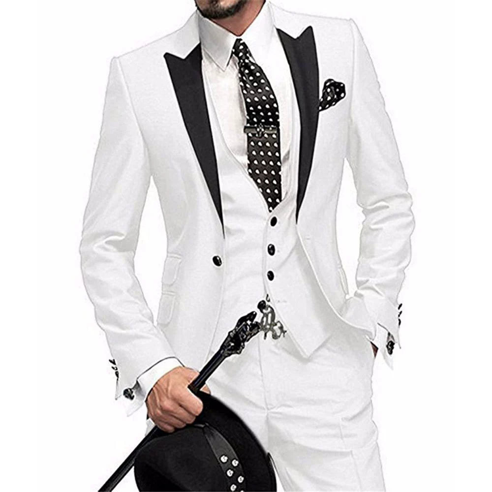 Elegant Classic 3 Piece Men's Suit with Regular Fit and Sophisticated Peak Lapel
