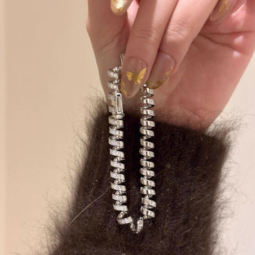 Fashion Niche Light Luxury design jewelry for Women's Wedding Party CN45