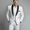 Elegant Classic 3 Piece Men's Suit with Regular Fit and Sophisticated Peak Lapel