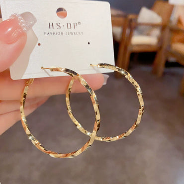 New Twisted Texture Gold Circle Earrings Exaggerated