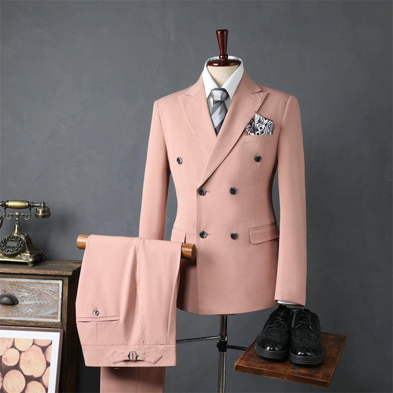 Classic 2 Piece Men's Suit with Regular Fit and Sophisticated Peak Lapel