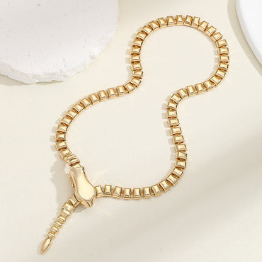 Snake Necklace Luxury Ladies Clavicle Chain Necklace CN50