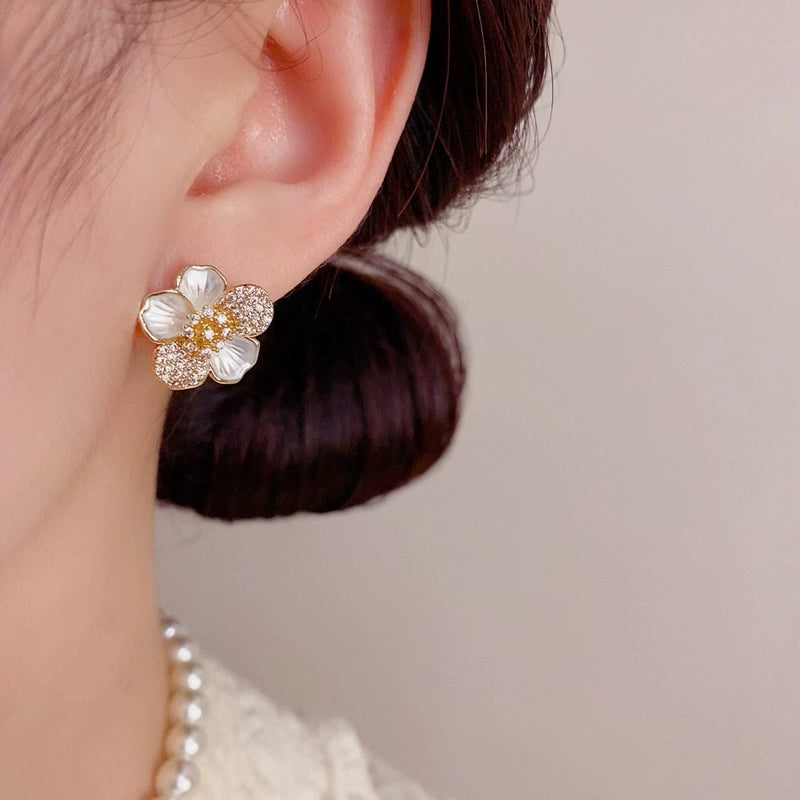 Sweet Silver Flower Beading Earrings