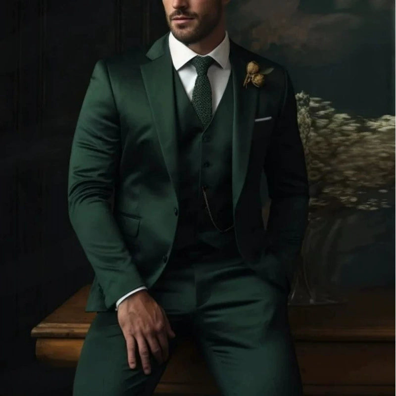 Dark-Green Classic 3 Piece Men's Suit with Regular Fit and Sophisticated Peak Lapel