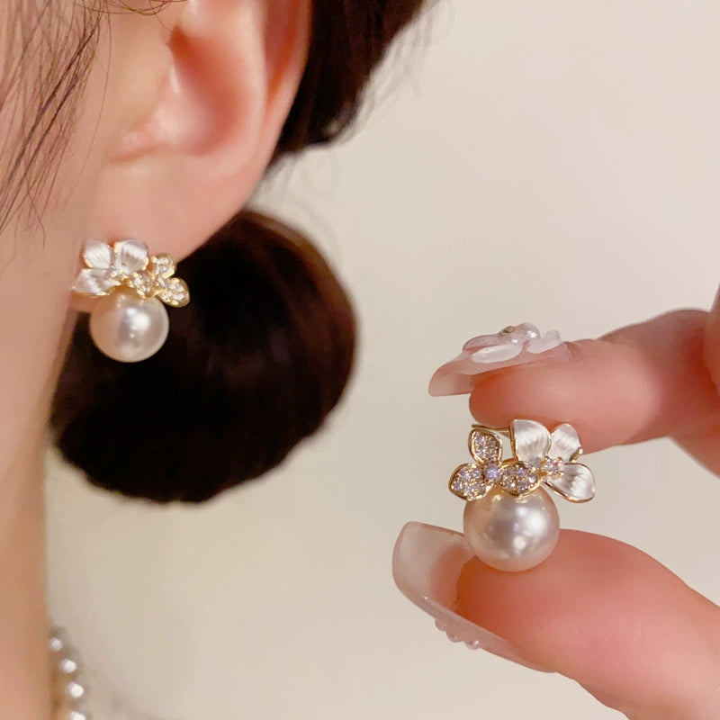 Elegant White Flowers Pearl Earrings Design Earrings