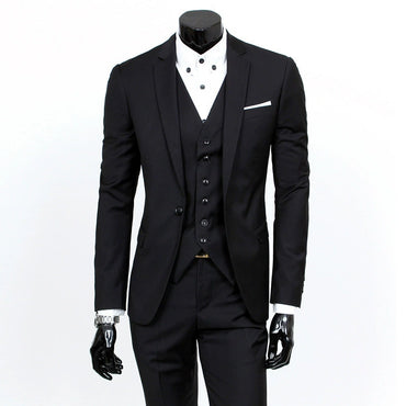 Classic 3 Piece Men's Suit with Regular Fit and Sophisticated Peak Lapel