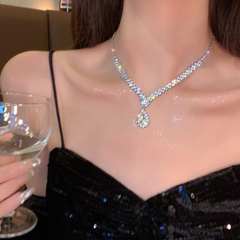 Flash Diamond Tassel Necklace Luxury Dress Accessories Dinner Clavicle Necklace CN91