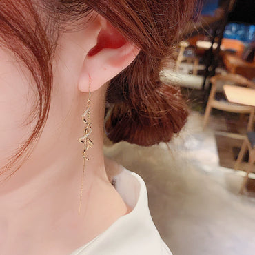 Elegant Zircon Spiral Tassel Ear Line Earrings Design Earrings