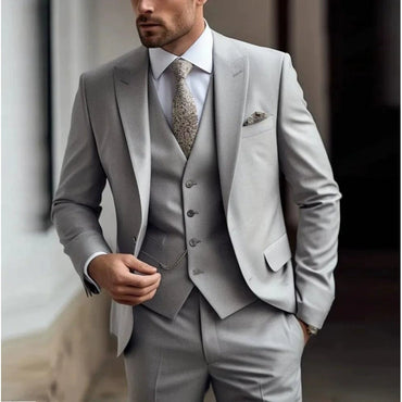 Grey Classic 3 Piece Men's Suit with Regular Fit and Sophisticated Peak Lapel
