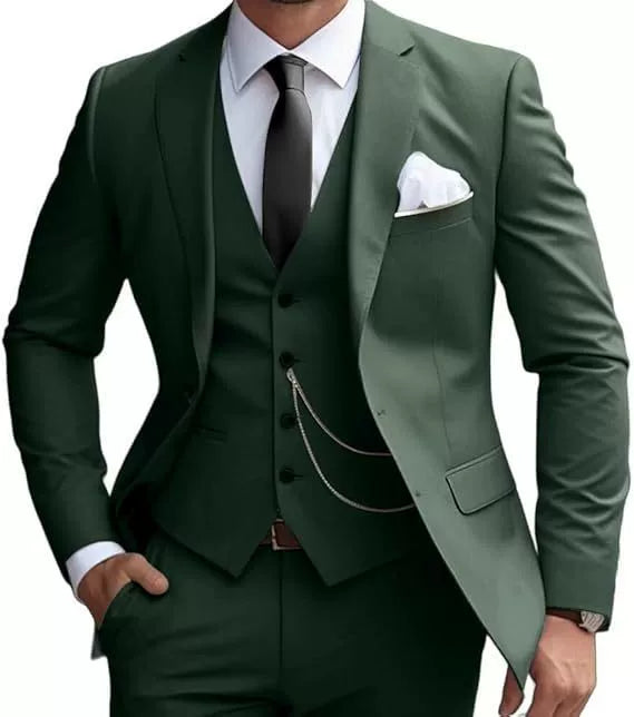 Classic 3 Piece Men's Suit with Regular Fit and Sophisticated Peak Lapel