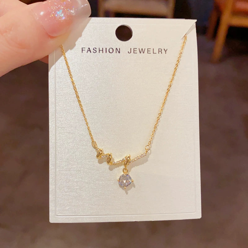 Sparkly Diamond Wave Necklace Luxurious Collarbone Chain