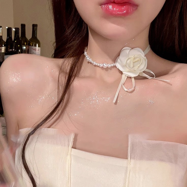 Retro Pearl Choker Necklace French Temperament Clavicle Chain CN131