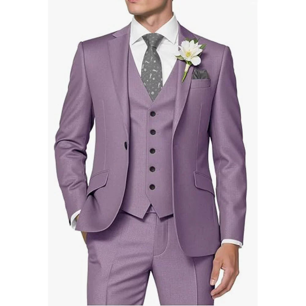 Classic 3 Piece Men's Suit with Regular Fit and Sophisticated Peak Lapel