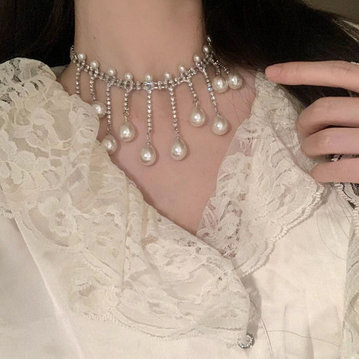 Retro Pearl Choker Necklace French Temperament Clavicle Chain CN132