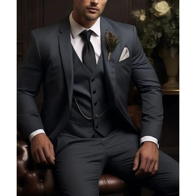 Dark Grey Classic 3 Piece Men's Suit with Regular Fit and Sophisticated Peak Lapel