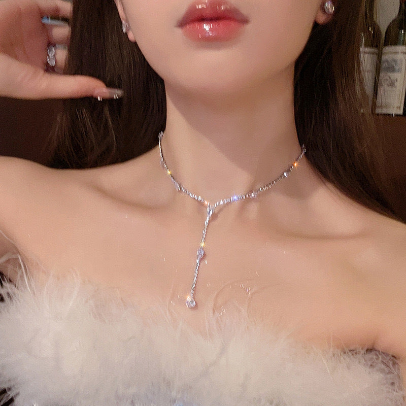 Flash Diamond Tassel Necklace Luxury Dress Accessories Dinner Clavicle Necklace CN86