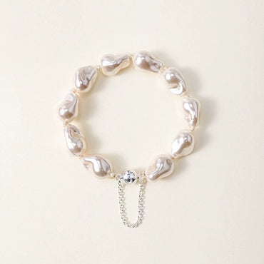 Elegant Pearl Bracelet Chain Accessory