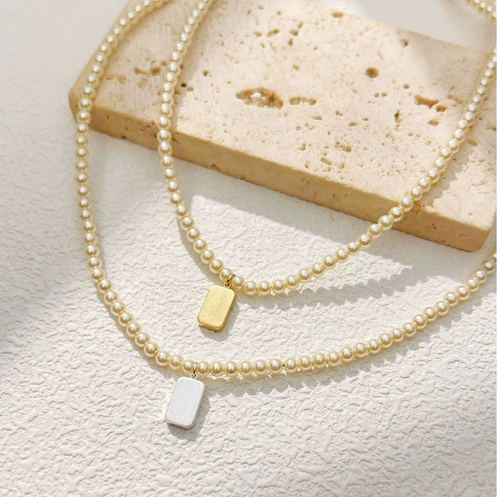 Simple Metal Square Pearl Necklace