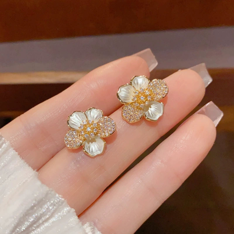 Sweet Silver Flower Beading Earrings
