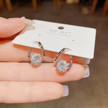 Silver Exquisite Zircon Ear Buckle