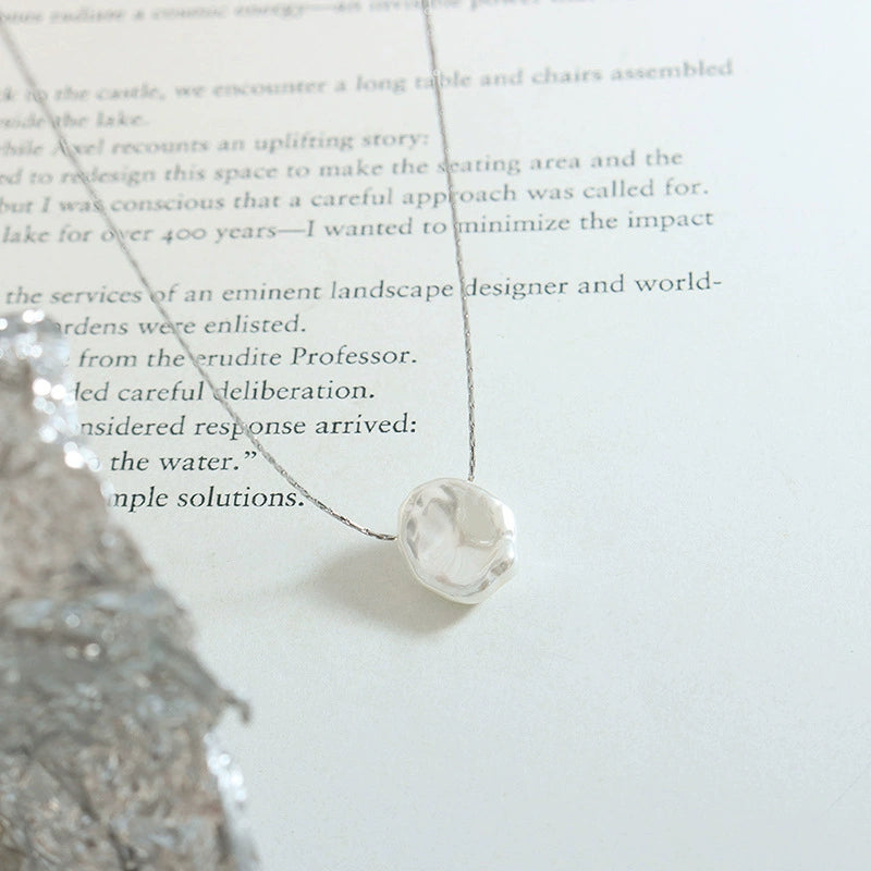 Elegant Design Baroque Inspired Irregular Necklace