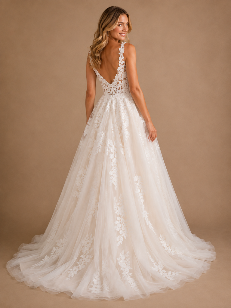ChicSew Romantic Spaghetti Straps Tulle Lace Appliques A-Line Maxi Wedding Dress
