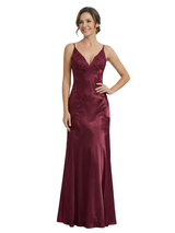 Elegant V-Neck Spaghetti Straps Lace Appliques Mermaid Mother Of The Bride Dresses