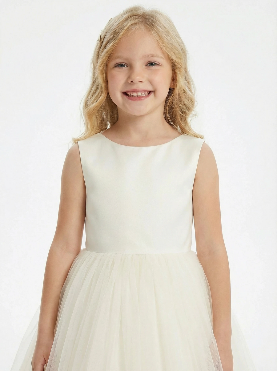 Simple Flower Girl Dress Sleeveless Scoop Neck A Line Tulle Skirt Minimalist Wedding Gown