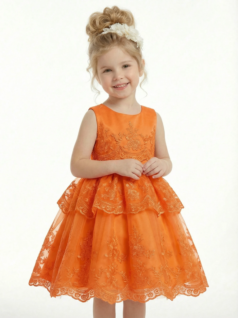 Tiered Lace Flower Girl Gown Sleeveless Round Neck Layered Skirt Princess Wedding Dress