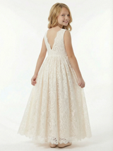 Elegant  Lace Flower Girl Dress with Sleeveless Bodice and Flowing A-Line Skirt