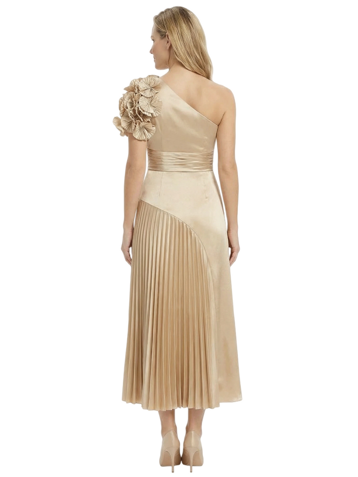 Classy Tea Length Satin A-Line Sleeveless Modern Mother of the Bride Dresses