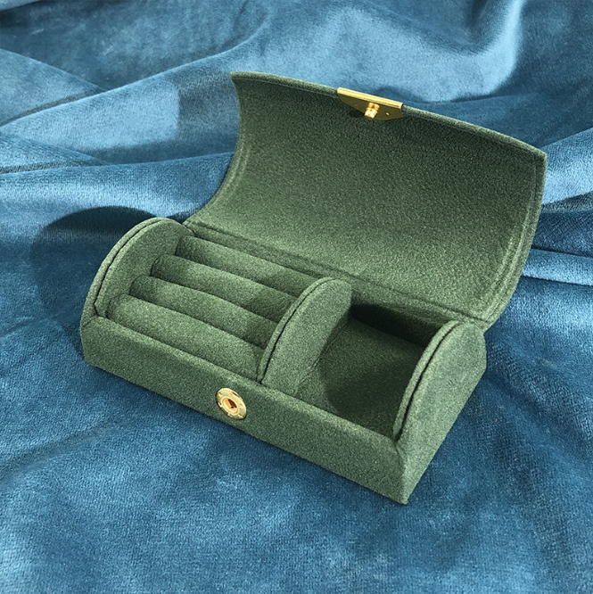 Ring Box Wedding Ring Earring Box Travelling Jewelry Box Random color  CN387