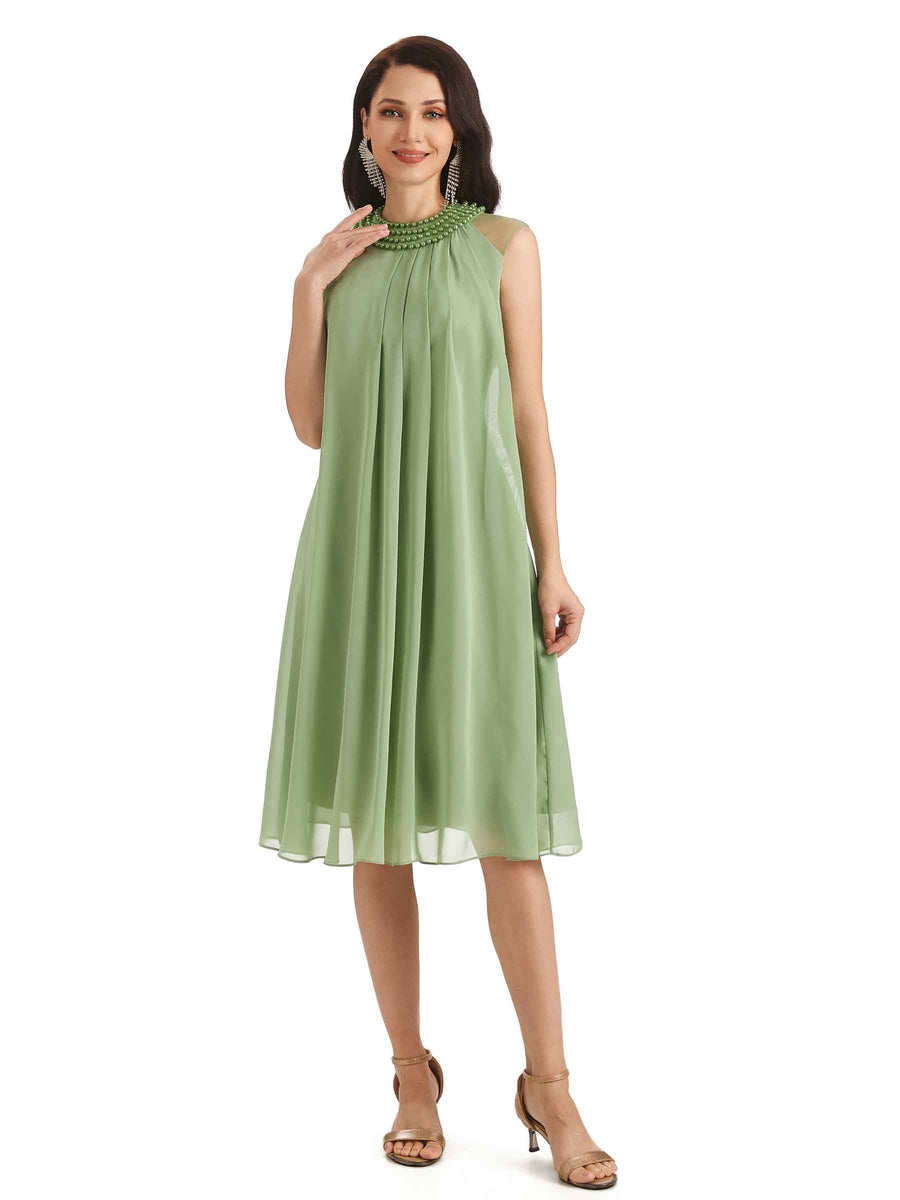 Elegant Chiffon Halter Knee Length Short Mother Of The Bride Dresses