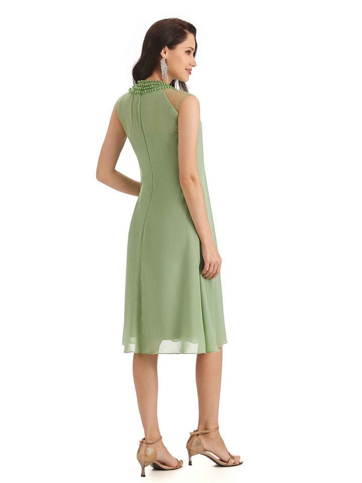 Elegant Chiffon Halter Knee Length Short Mother Of The Bride Dresses
