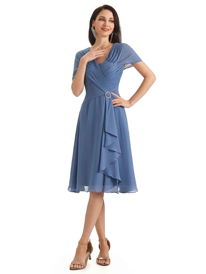 Elegant A-line Chiffon Cap Sleeves V-neck Short Mother of The Bride Dresses