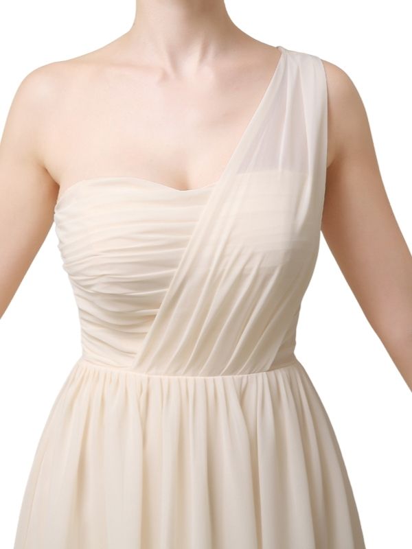 Elegant One-shoulder A-line Knee-Length Short Bridesmaid Dresses
