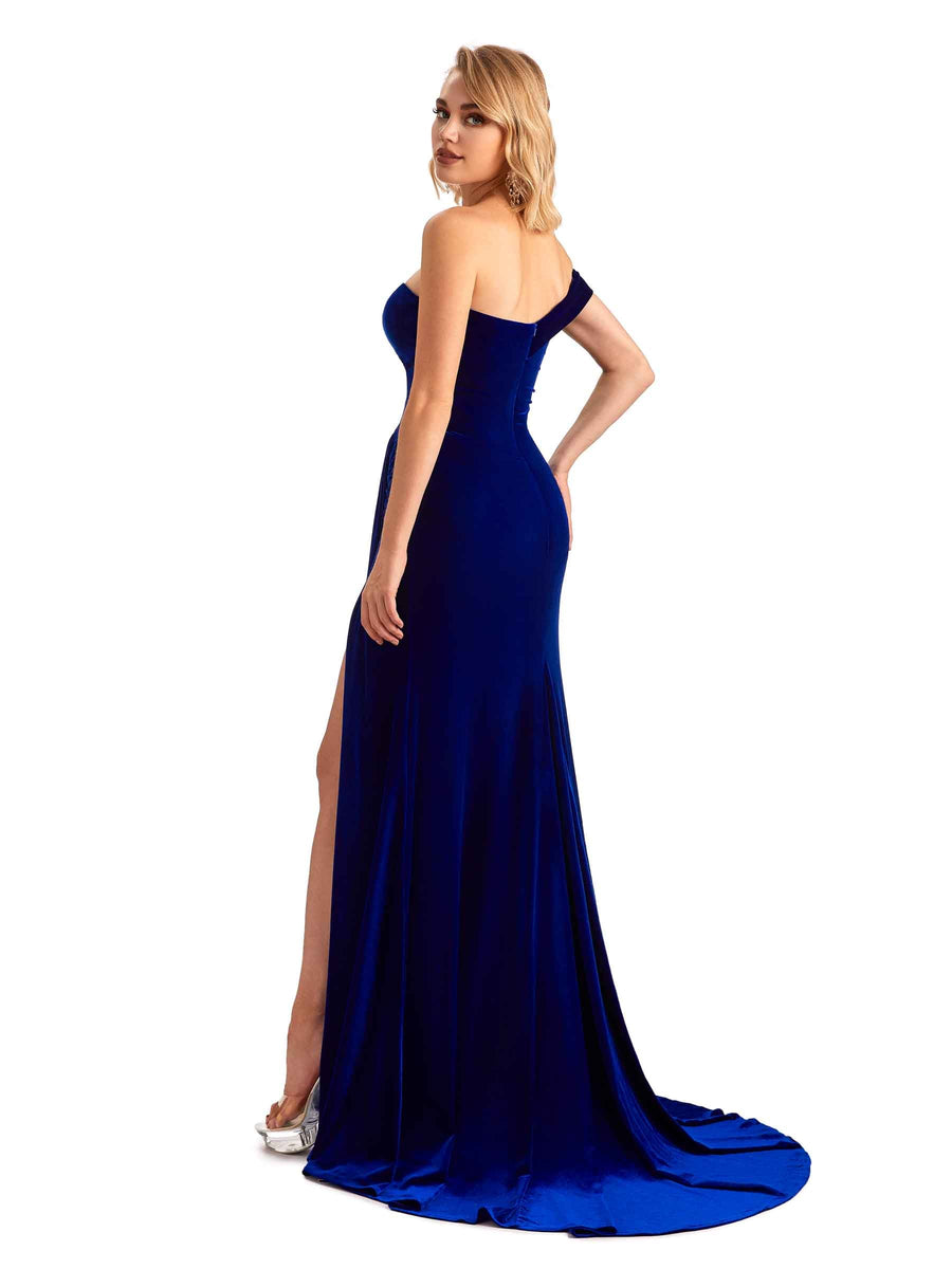 Sexy Side Slit Mermaid One Shoulder Velvet Long Bridesmaid Dresses