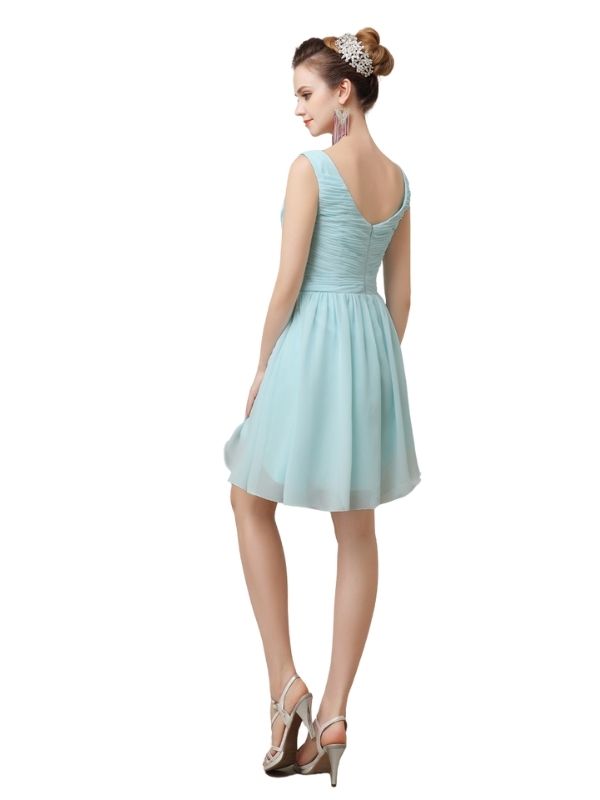Charming V-neck Chiffon A-line Knee-Length Short Bridesmaid Dresses