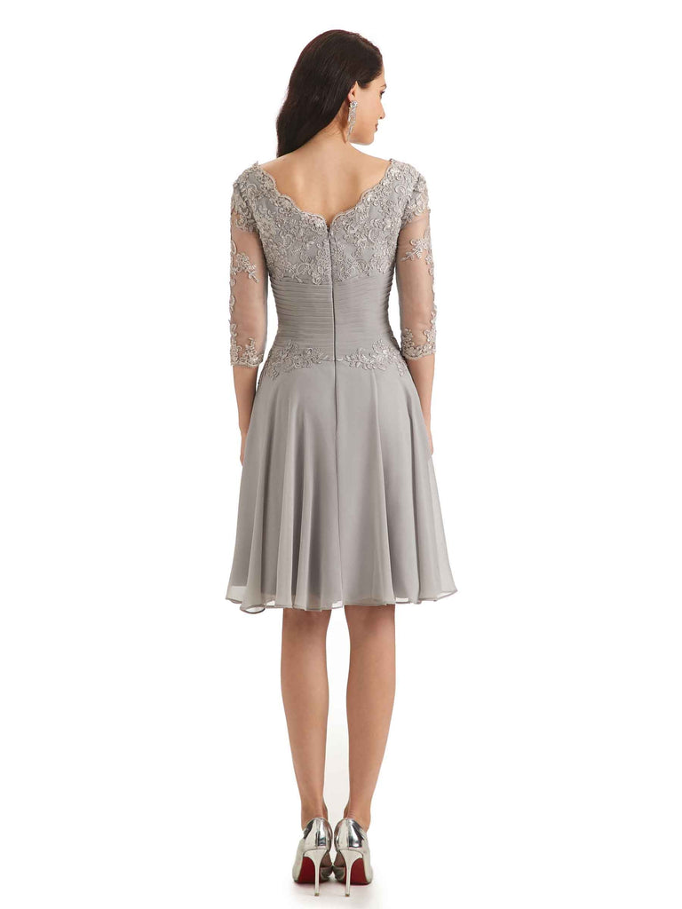 Elegant Scoop Lace Chiffon Half Sleeves Knee Length Short Mother Of The Bride Dresses
