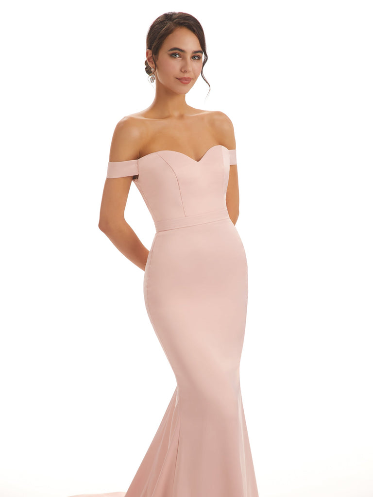 Elegant Mermaid Off The Shoulder Long Satin Mermaid Petite Gowns For Wedding Guest